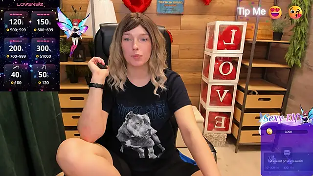 Snapshot of _fiona_Love chatting on 02.22.25  fiona Love online show from 02.22.25
