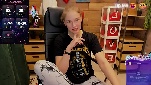 Snapshot of _fiona_Love chatting on 03.15.25  fiona Love online show from 03.15.25