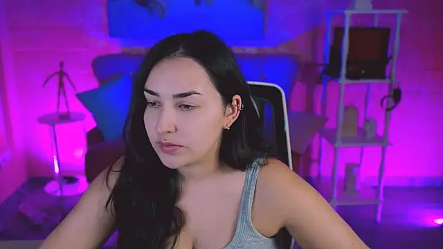 CeceliaJohnson online show from 11.20.25