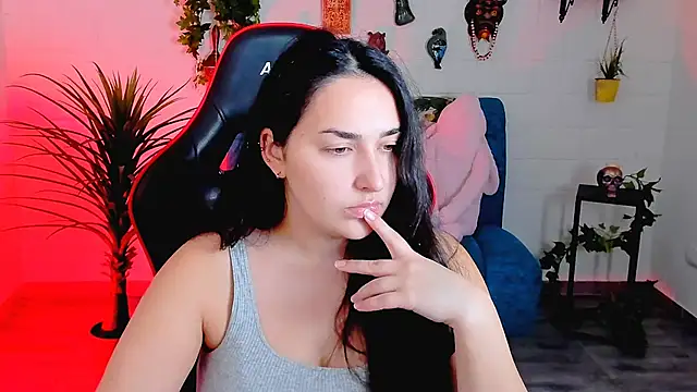 CeceliaJohnson online show from 11.21.25