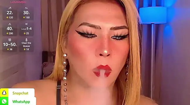 QUEEN GIAMOORE69 online show from 12.14.24