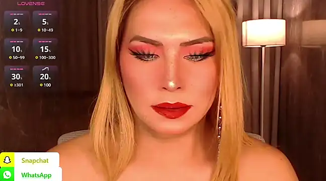 QUEEN GIAMOORE69 online show from 01.31.25