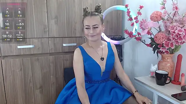 magenta maturr online show from 10.06.25