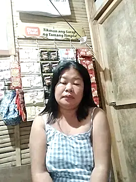 Snapshot of lickmepussy21 chatting on 09.27.25 lickmepussy21 online show from 09.27.25