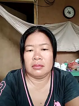 Snapshot of lickmepussy21 chatting on 09.28.25 lickmepussy21 online show from 09.28.25