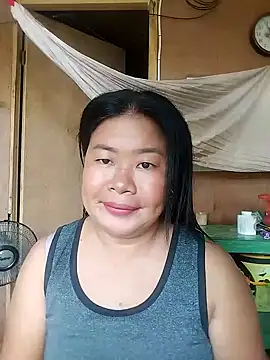 Snapshot of lickmepussy21 chatting on 10.01.25 lickmepussy21 online show from 10.01.25