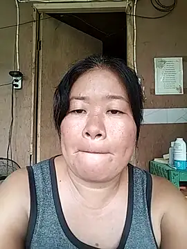 Snapshot of lickmepussy21 chatting on 10.21.25 lickmepussy21 online show from 10.21.25