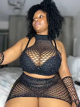 Hyra Ari online show from 09.24.25