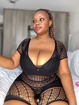 Hyra Ari online show from 10.05.25