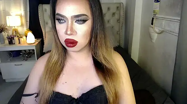 RebecaNextToYou online show from 12.09.24