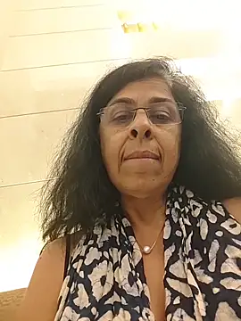 Susannemilf online show from 02.14.26