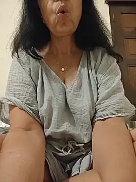 Susannemilf online show from 03.22.26