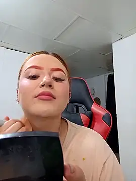 mia anyeli online show from 02.21.25