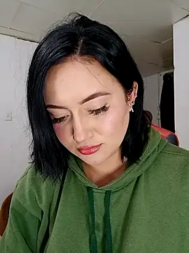 mia anyeli online show from 03.20.25