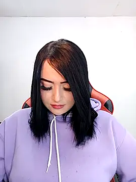 mia anyeli online show from 10.14.25