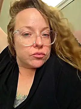 julimonroe online show from 03.11.25