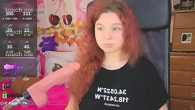 StellaMilla online show from 10.26.25