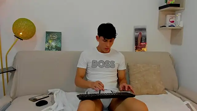 logan thomas online show from 10.28.25