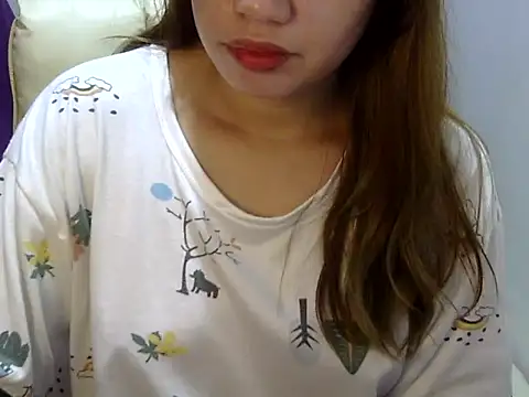    zurIII09  online show from 12.16.25