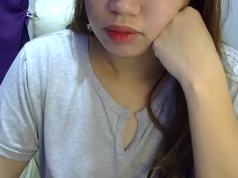    zurIII09  online show from 04.12.26