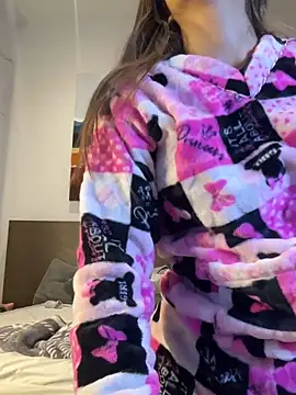 Stormiie777 online show from 12.13.24