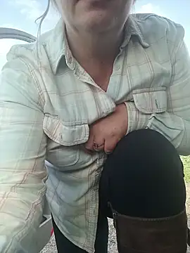 Saysomething3 online show from 12.04.25