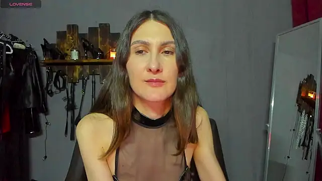 Snapshot of Mistress_Pamela chatting on 12.06.24 Mistress Pamela online show from 12.06.24