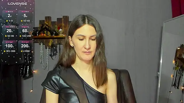 Snapshot of Mistress_Pamela chatting on 12.08.24 Mistress Pamela online show from 12.08.24