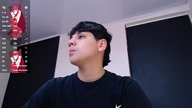 bad giirl  online show from 12.11.24