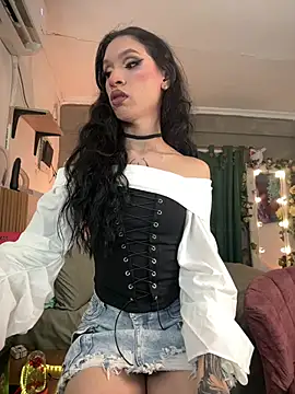 Snapshot of EnchantressFuckXxx chatting on 06.10.26 EnchantressFuckXxx online show from 06.10.26