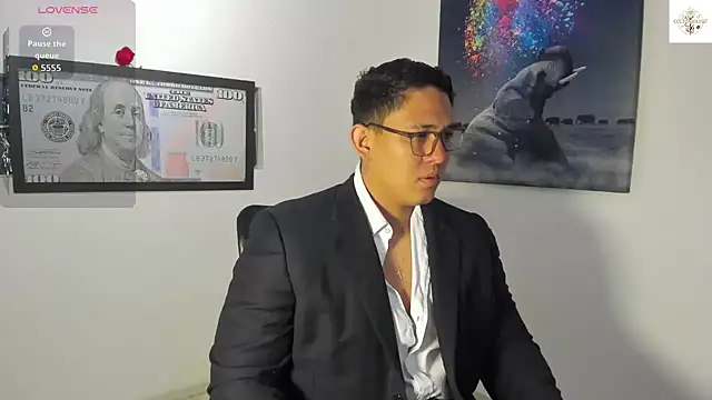 Colton Massif online show from 10.18.25