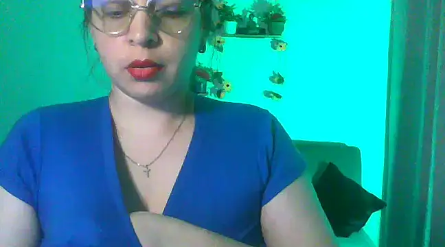 Snapshot of lorenitabella chatting on 02.07.25 lorenitabella online show from 02.07.25