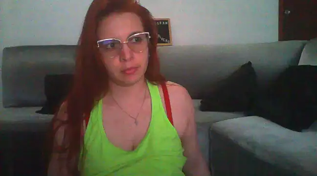 Snapshot of lorenitabella chatting on 03.16.25 lorenitabella online show from 03.16.25