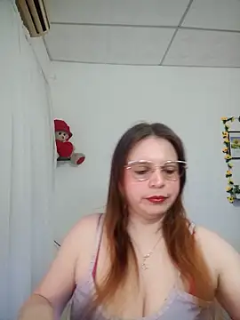 Snapshot of lorenitabella chatting on 06.06.26 lorenitabella online show from 06.06.26