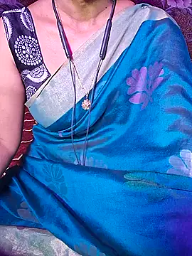 Snapshot of XBHUUME chatting on 02.10.26 XBHUUME online show from 02.10.26