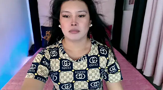 Snapshot of Angelic_Fuckerxxx chatting on 12.15.24 Angelic Fuckerxxx online show from 12.15.24