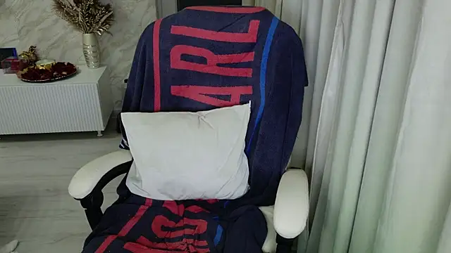 Snapshot of Annyfit4you chatting on 03.12.25 Annyfit4you online show from 03.12.25