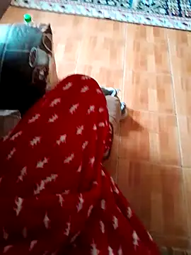 Snapshot of feet_toes chatting on 03.17.25 feet toes online show from 03.17.25