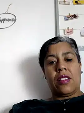 Snapshot of Molly_newman6 chatting on 02.11.25 Molly newman6 online show from 02.11.25
