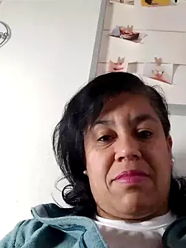 Snapshot of Molly_newman6 chatting on 03.19.25 Molly newman6 online show from 03.19.25