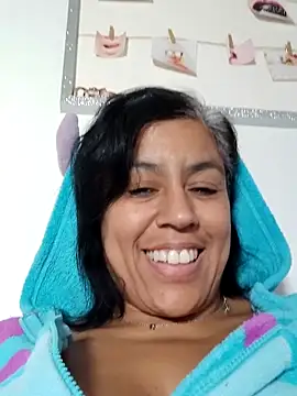 Molly newman6 online show from 10.29.25