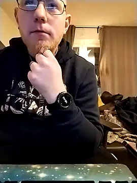 Justinahlbergswedenlive94 online show from 12.23.24