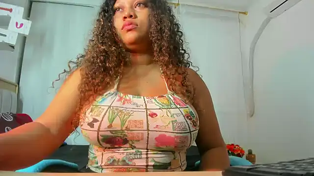 Lunastar02 online show from 09.21.25