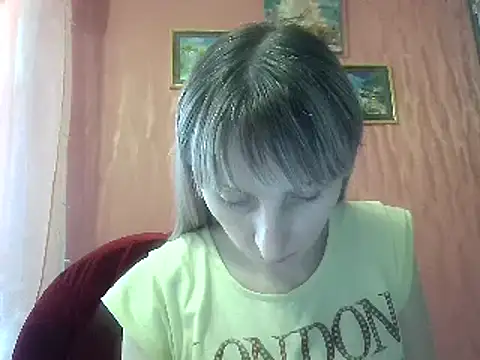 Snapshot of Biddy_Alana chatting on 01.09.25 Biddy Alana online show from 01.09.25