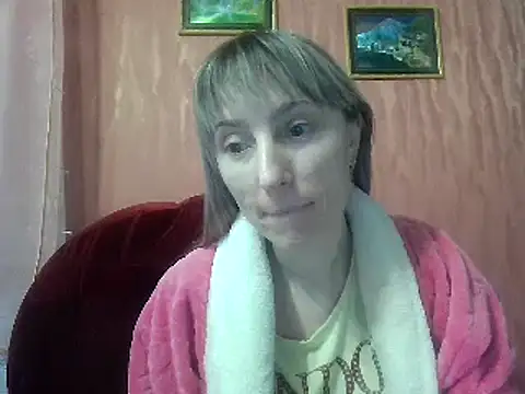 Snapshot of Biddy_Alana chatting on 01.10.25 Biddy Alana online show from 01.10.25