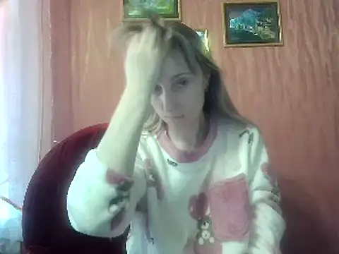 Snapshot of Biddy_Alana chatting on 01.17.25 Biddy Alana online show from 01.17.25