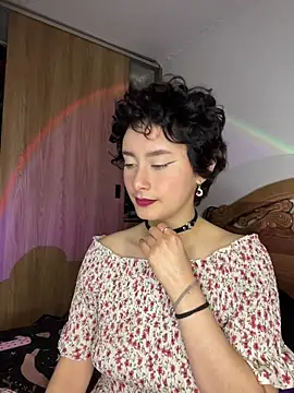 bellaa-w online show from 10.31.25