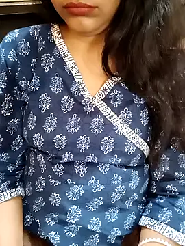 Diya 143 online show from 02.13.25