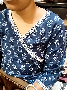 Diya 143 online show from 02.14.25