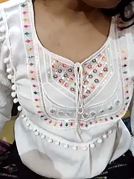 Diya 143 online show from 02.16.25